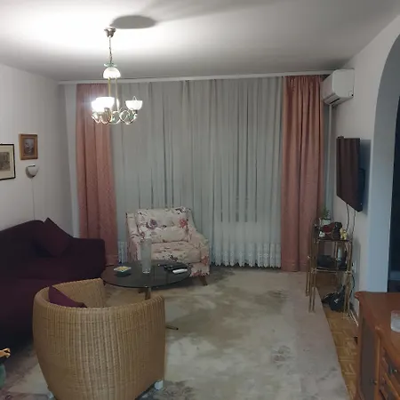 Apartment Zgrada
